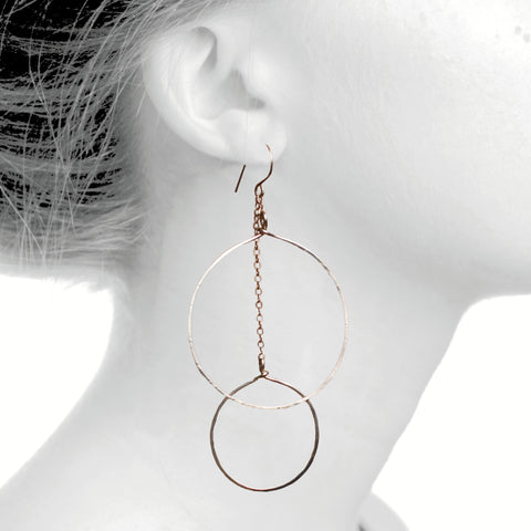 E0468G Hammered Gold Filled Circle Swing Earrings