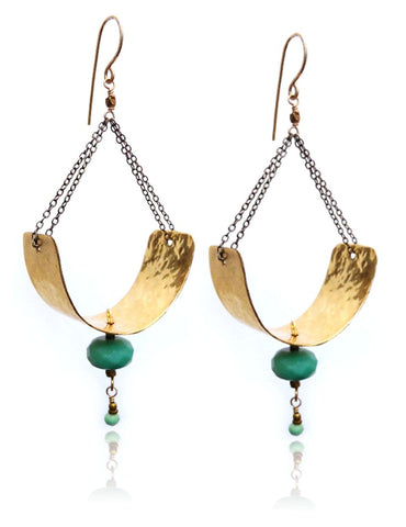 E0578  Hammered Brass with Faceted Chrysoprase Rondells